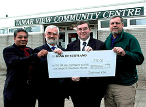 Presentation of the cheque for 100K  by the SWRDA